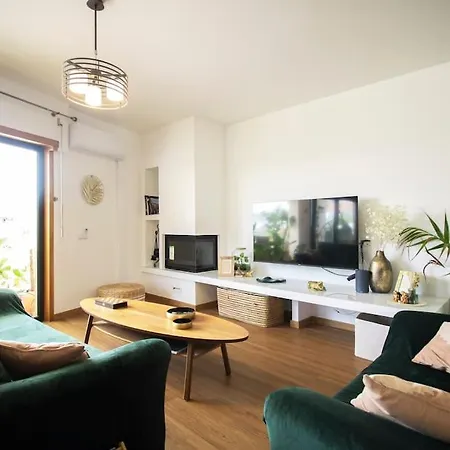 Apartment Postcard View @ Downtown