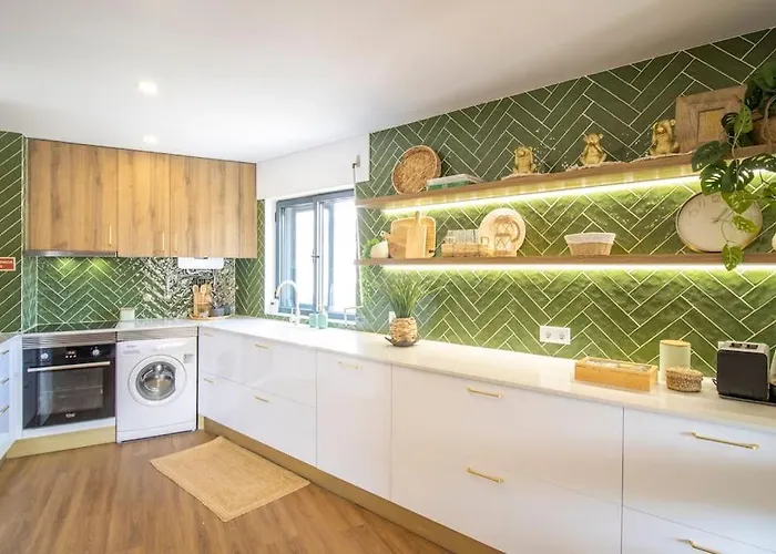 Postcard View @ Downtown アパート コインブラ