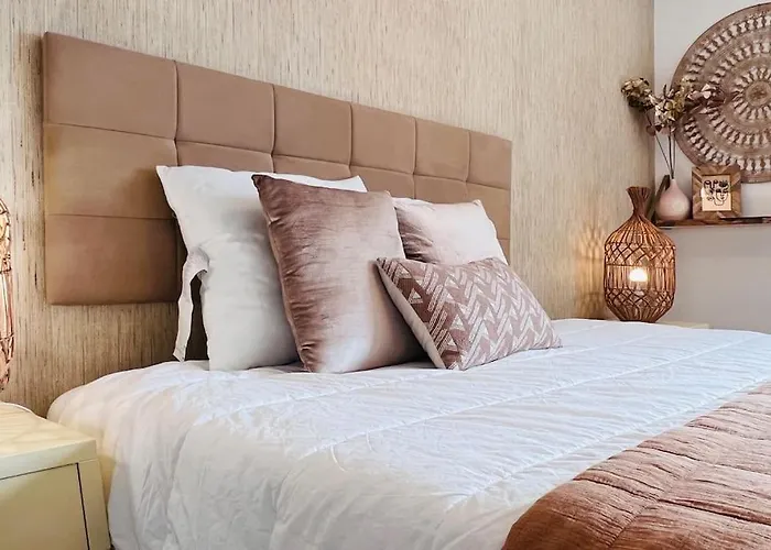 Postcard View @ Downtown アパート コインブラ