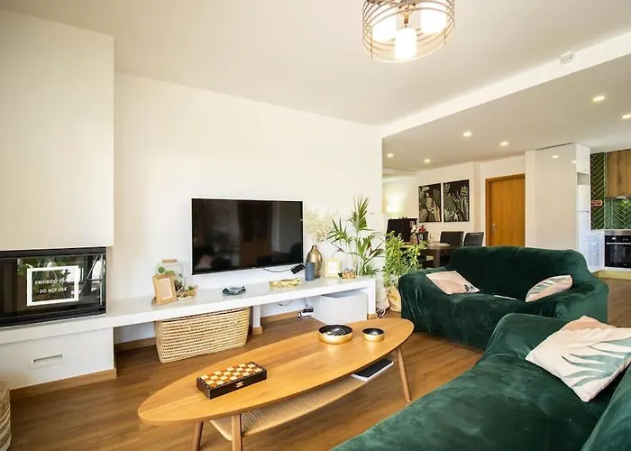 Postcard View @ Downtown アパート コインブラ